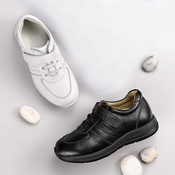 Student Shoes (Velcro)